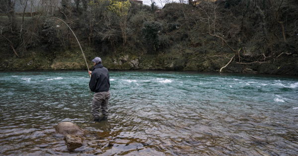 pesca del salmón a mosca